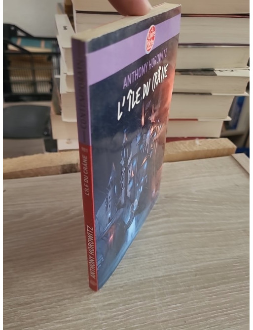 David Eliot Tome 1 - L'île du crâne, une aventure mystérieuse pour la jeunesse