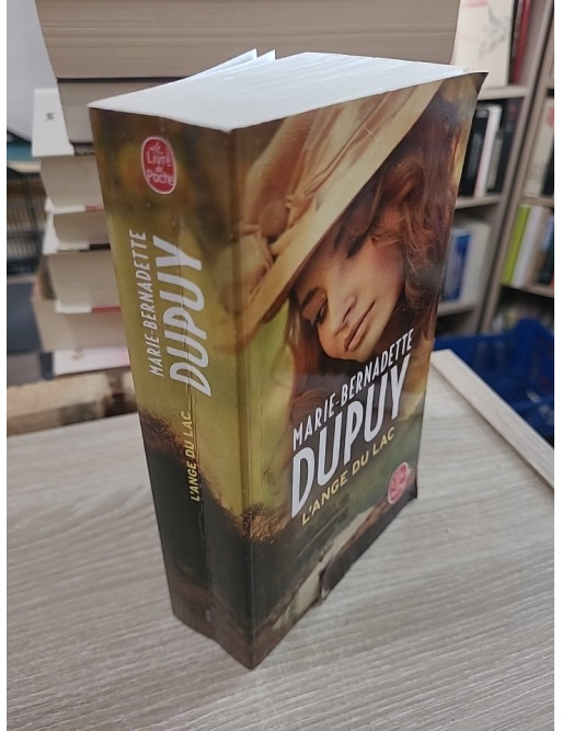 L'orpheline des neiges Tome 6 - L'ange du lac, grande saga familiale au Québec