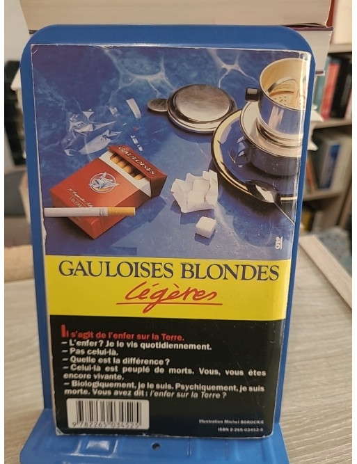 Tu valses entre les morts - Une enquête policière sombre et violente