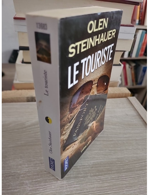 Le Touriste - Olen Steinhauer - Thriller d'espionnage intense au cœur de la CIA