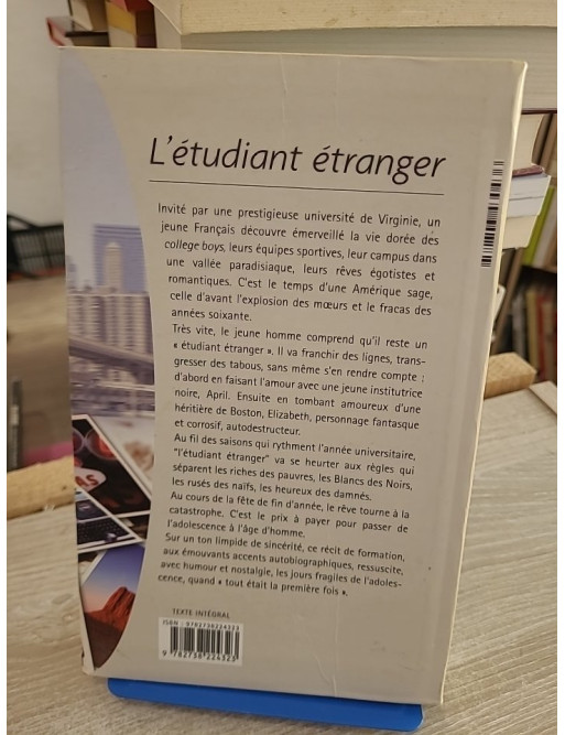 L'étudiant étranger - Roman d'apprentissage entre la France et l'Amérique
