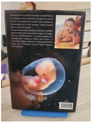 Naître - Le voyage fascinant de la vie humaine en images