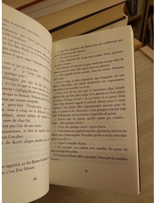 Les feuilles mortes - Roman policier psychologique