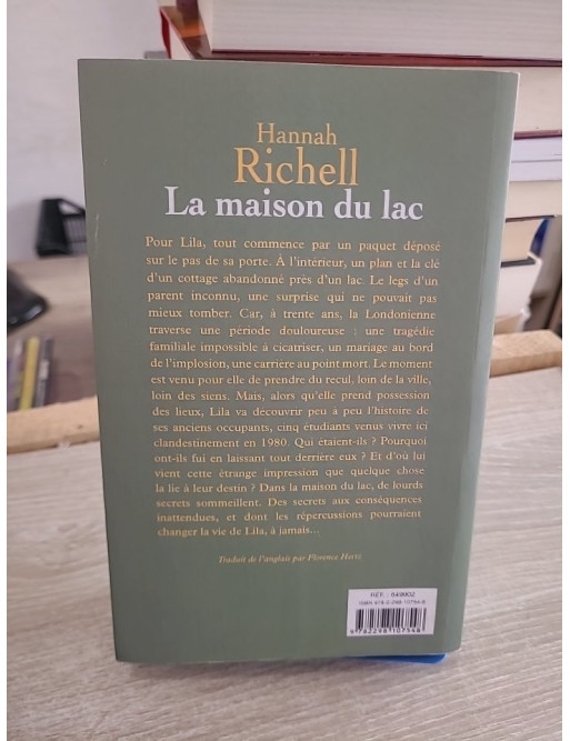 La maison du lac - Roman de secrets et de destins croisés