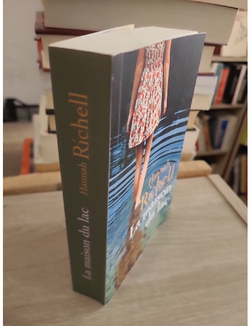 La maison du lac - Roman de secrets et de destins croisés