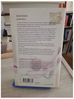 Magnolia - JoAnn Ross