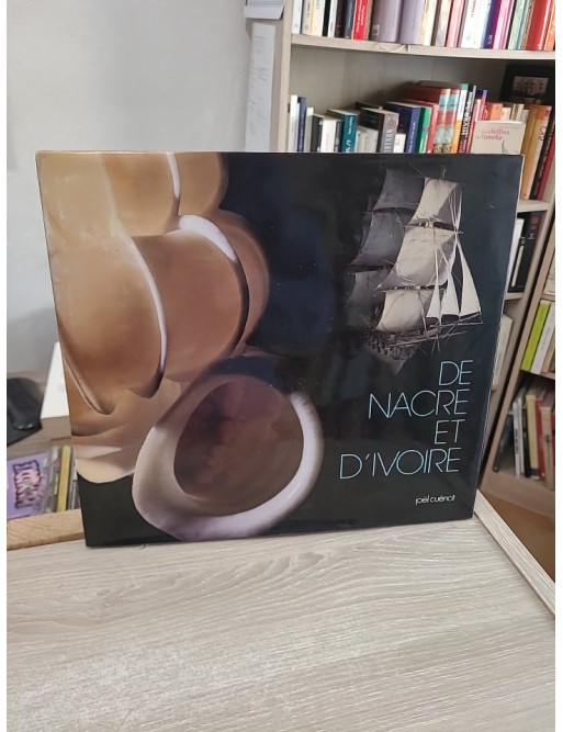 De Nacre et d'Ivoire
