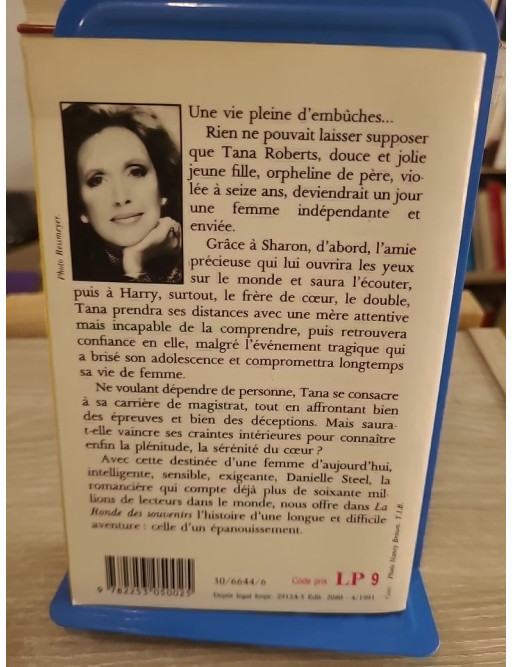 La Ronde des souvenirs - Destin d'une femme entre épreuves, résilience et espoir