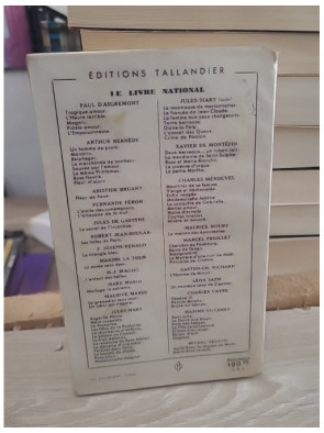 Deux berceaux, un ruban noir - Roman dramatique populaire