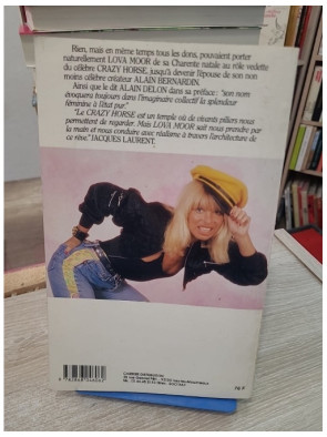 Ma vie mise à nu : La star du Crazy Horse raconte